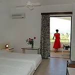 Livadi Nafsika (adults Only) Ξενοδοχείο