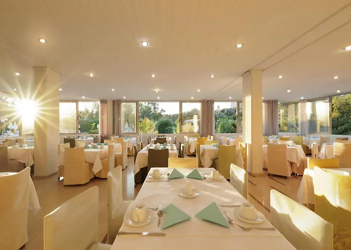 Hotel Livadi Nafsika (adults Only) 4*