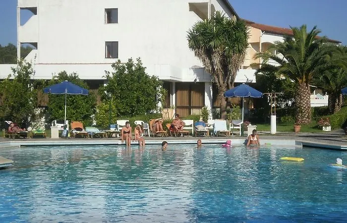 Отель Livadi Nafsika (adults Only) Дассия
