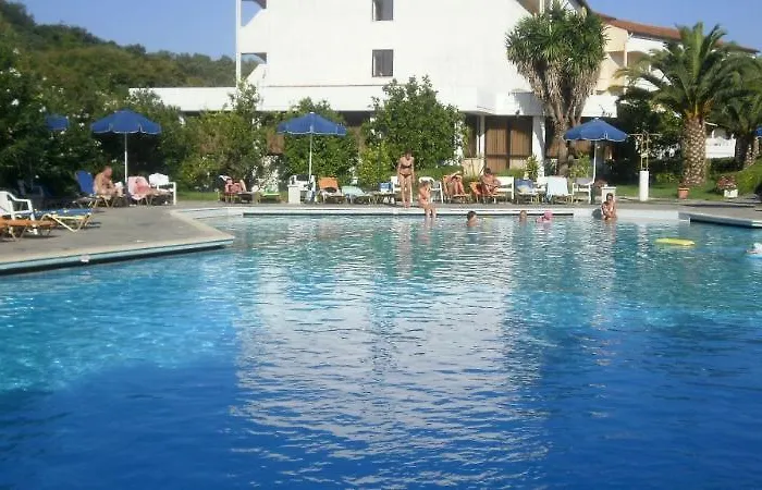 Livadi Nafsika (adults Only) Отель Дассия